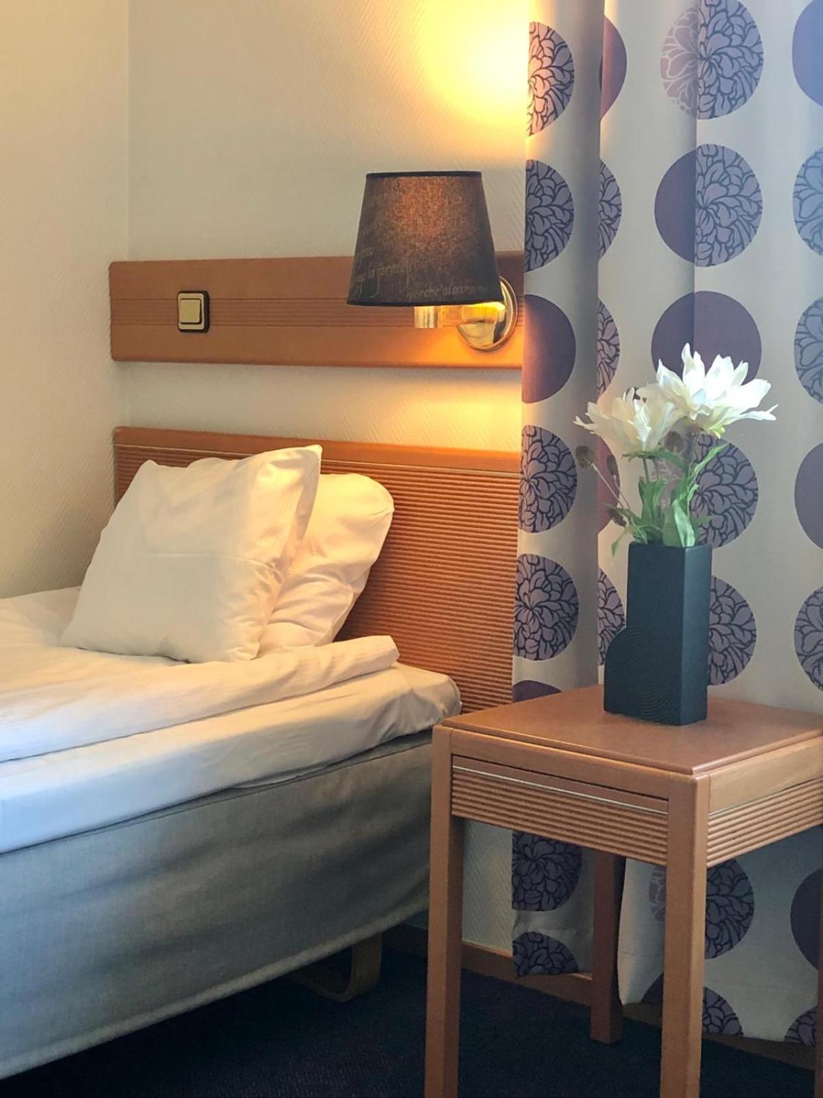 Arena Hotell Vänersborg Екстериор снимка